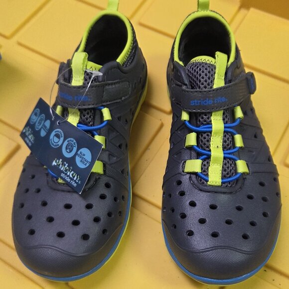 Size 13 - Stride Rite - Phibian - Grey - NEW - Picture 1 of 3